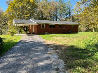 3034 N 421st