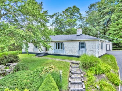 604 Circle Dr
