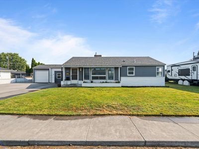 2507 W Entiat Ave