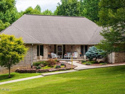 2031 Ridgefield Rd
