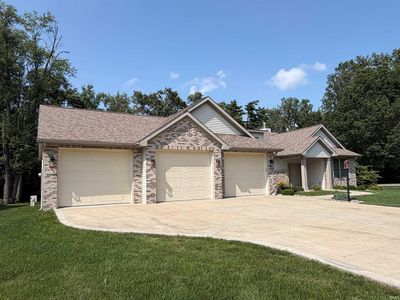 2121 Woodland Estates Dr