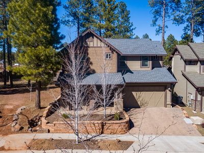 2911 S PEPITA Drive