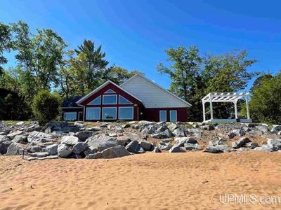 W3602 Squaw Beach Rd
