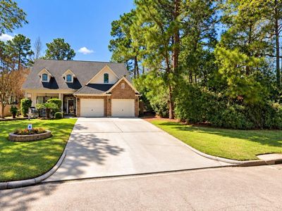 3207 Woodwind Rd