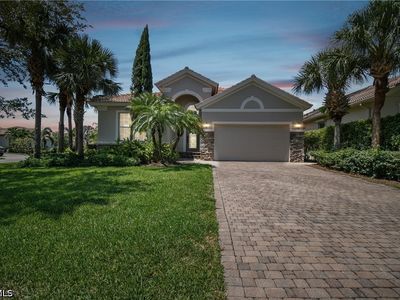 5742 Calmar Breeze Ln