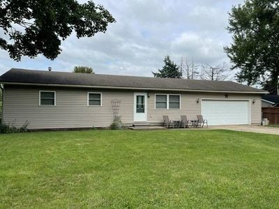406 Park Dr