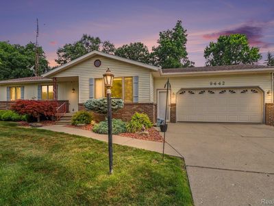 9442 Woodside Trl