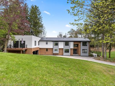 10459 Hyne Rd