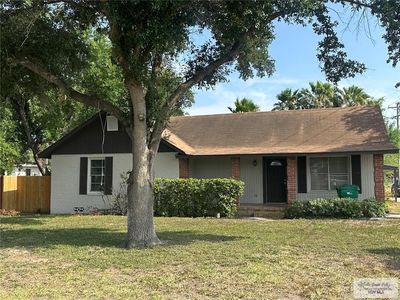 700 E Sam Houston Blvd