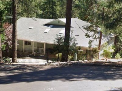 36 Lodge Ct