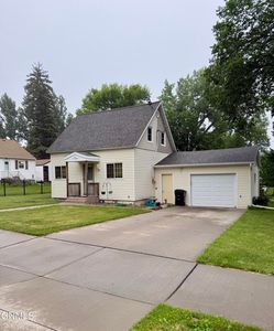 Property at 744 5th Ave NW, Valley City, ND