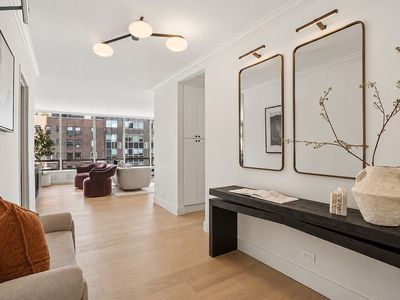 860 United Nations Plz APT 13E