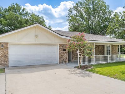 1237 Oleander Dr