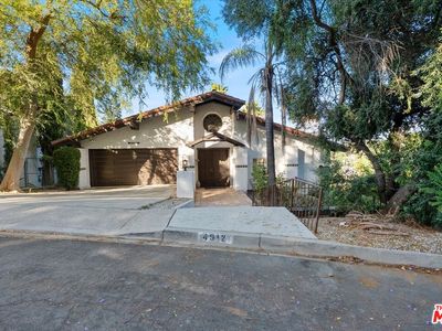 4912 Llano Dr