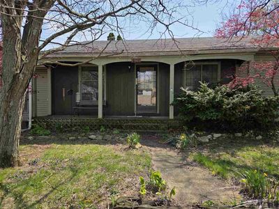 Property at 201 S Oak St, Lynn, IN