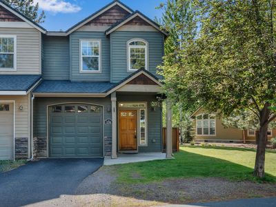 176 S Timber Pine Pl