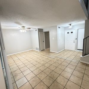 818 Saint Andrews Ct