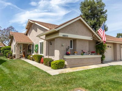 40033 Village 40