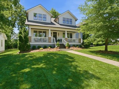 4905 Dakota Ave