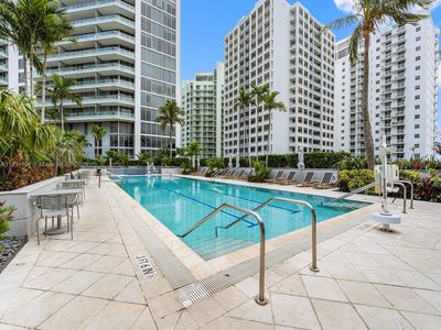 1395 Brickell Ave #3310