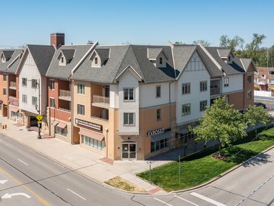 310 S Main St APT 202