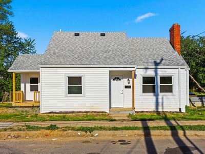 105 Hillcrest Ave