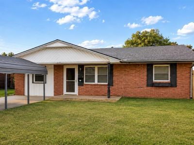 409 E Linden Ln