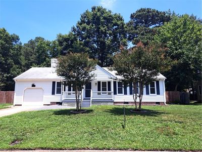 2221 Locks Landing Cres