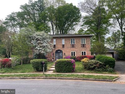 1502 Highwood Dr