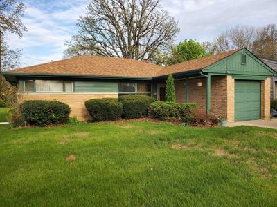 1515 Rebecca Dr