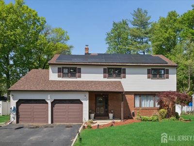 24 Sandalwood Dr