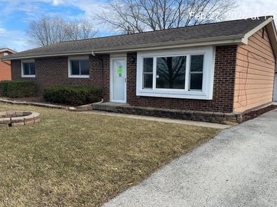 Property at 651 Central Ave, Matteson, IL