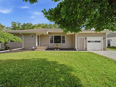 734 Knollwood Dr