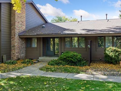 52 Birnamwood Dr