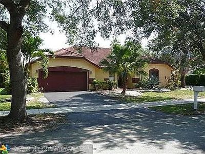 4913 NW West 50th Ct