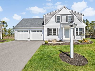 21 Blossom Dr