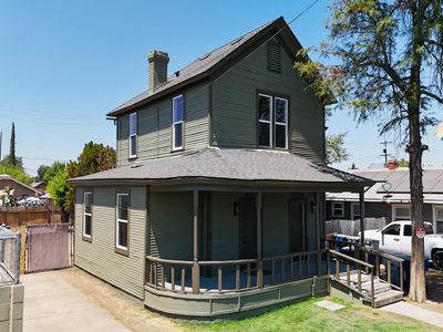1217 N Palm Ave