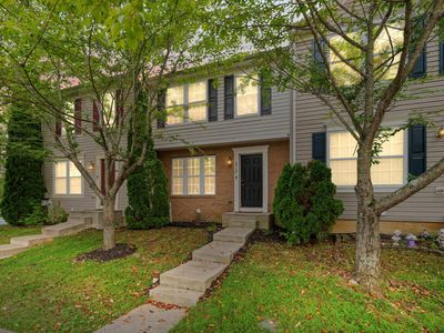 4715 Coralberry Ct