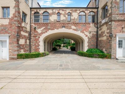215 MIDDLE NECK Road 3A - BUILDING 8