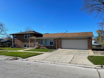 9606 Keeler Ave