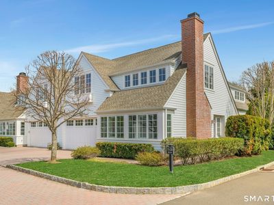 17 Kensett Lane #17