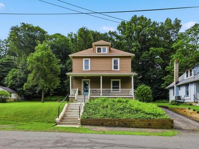 Property at 63 Oak St, Delaware Water Gap, PA