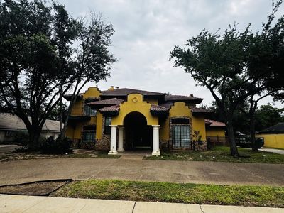 1307 Wingfoot Loop