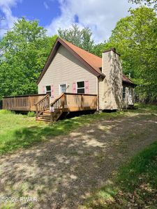 54 Hawthorn Dr