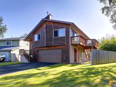 4051 Whitfield Cir