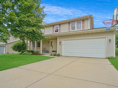 2702 Great Forest DRIVE