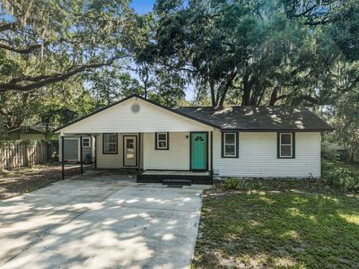 1992 Palm Dr