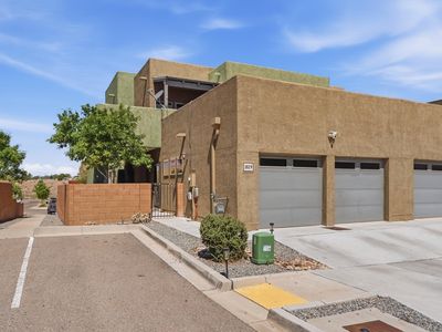 1619 Borrego Dr SE