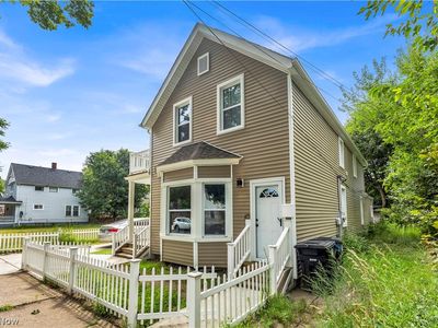 3107 Seymour Ave