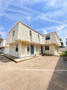 3149 Page Ave APT 122
